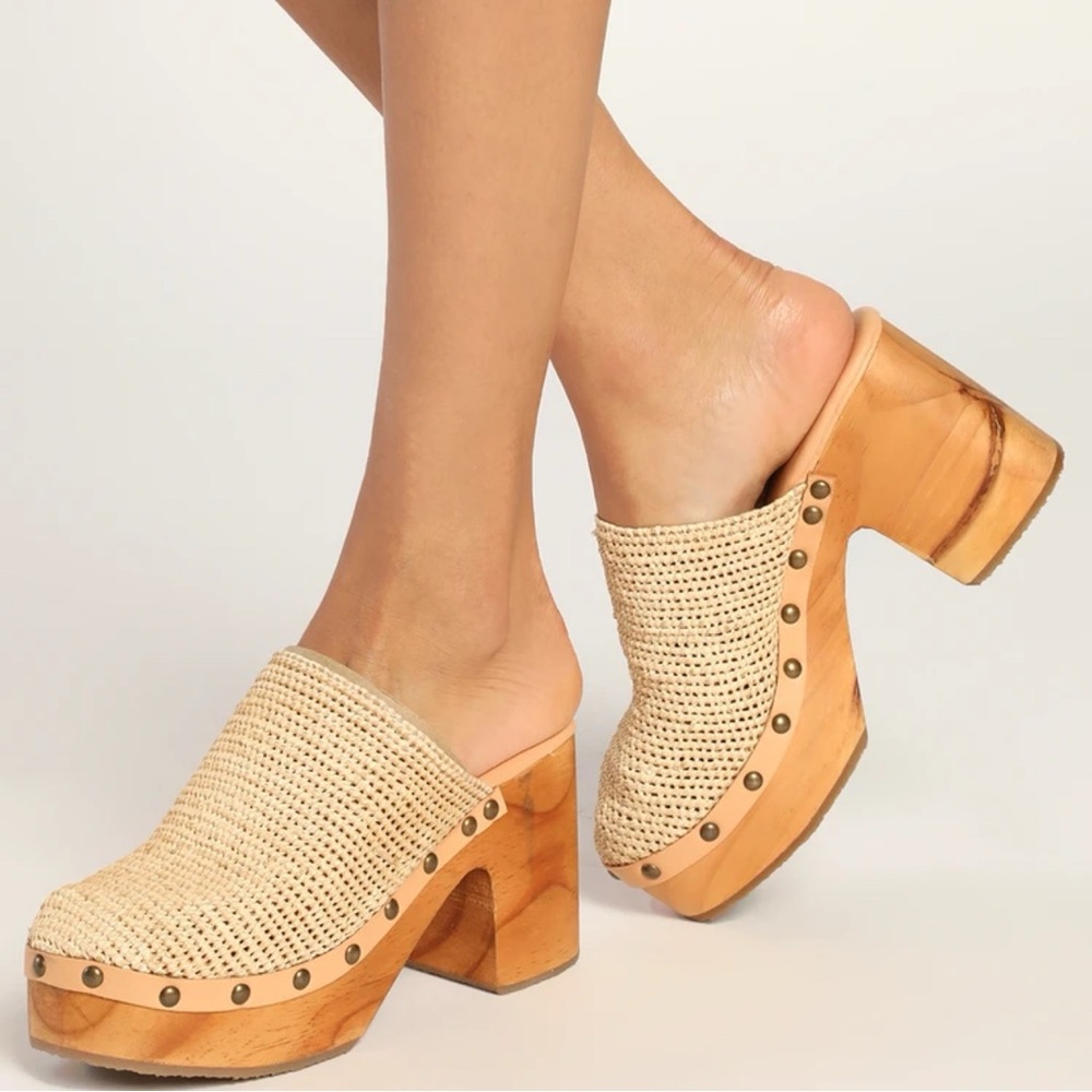 Free People Cream Tan Clog Mules with Wooden Soles - Picture 1 of 9